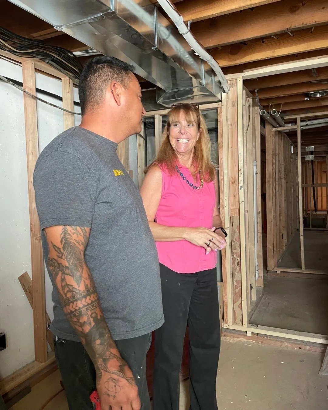 Beaver Services tech talking with a customer